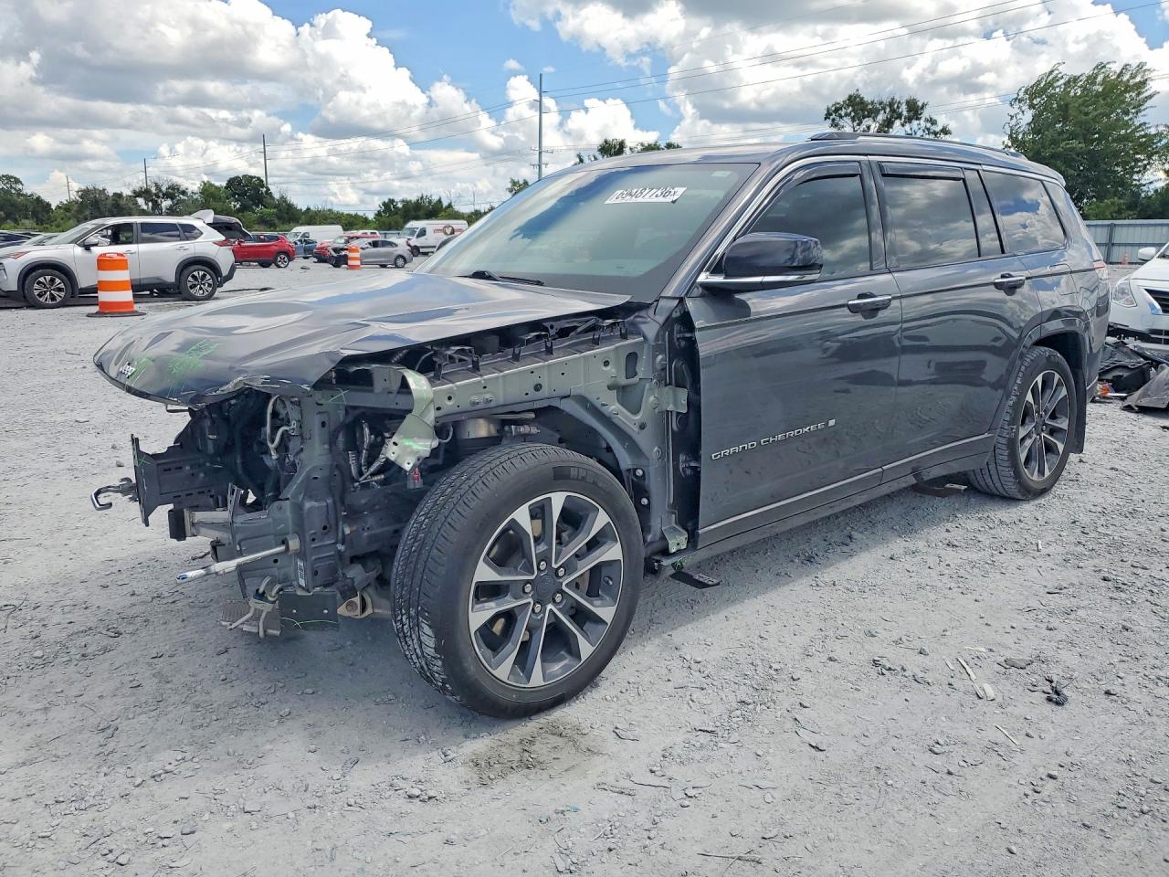 2021 JEEP GRAND CHEROKEE — Front 3/4