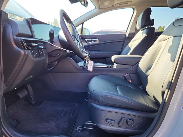 2026 KIA SPORTAGE — DENT