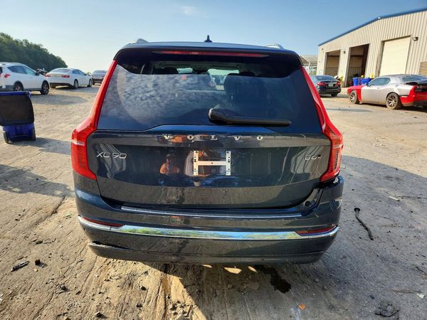2025 VOLVO XC90 — DIRR