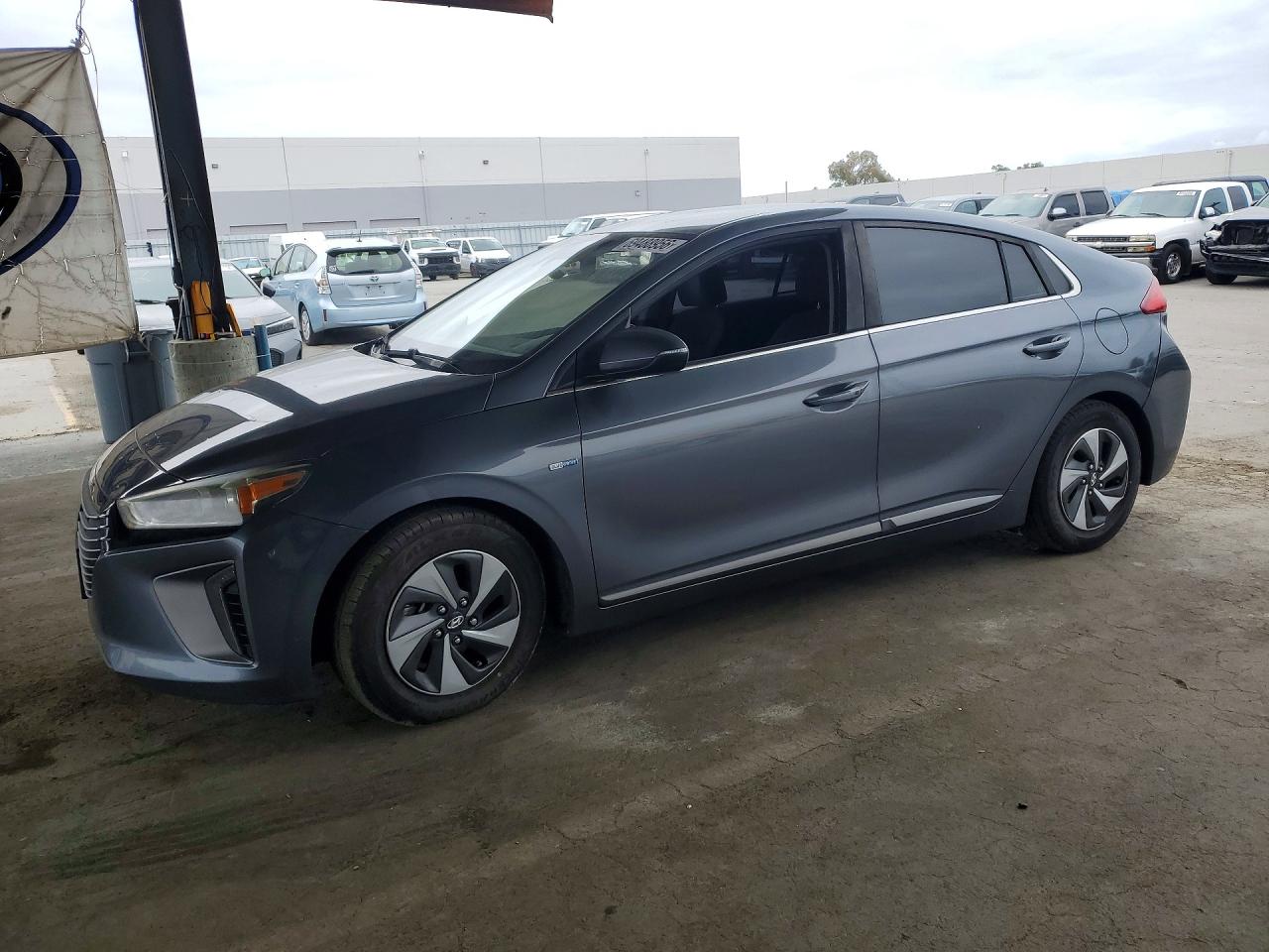 2019 HYUNDAI IONIQ — Front 3/4