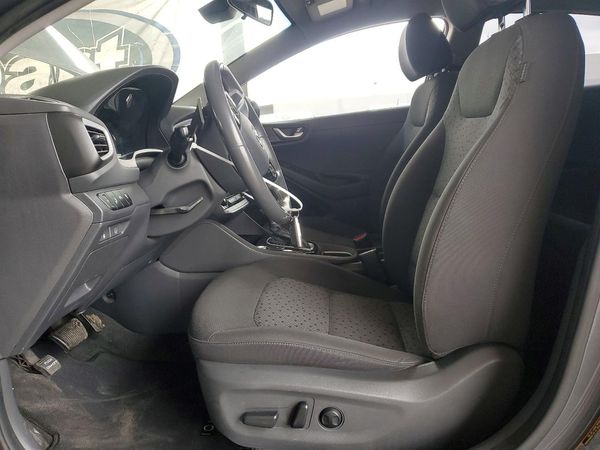 2019 HYUNDAI IONIQ — DENT