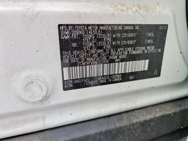 2021 TOYOTA RAV4 XLE