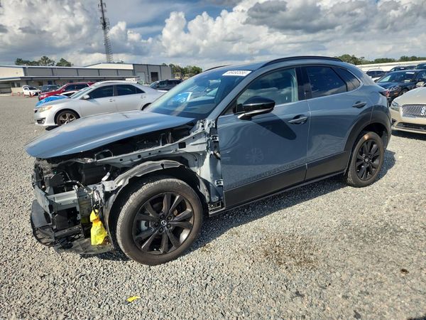 2025 MAZDA CX-30 — Front 3/4