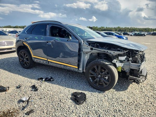 2025 MAZDA CX-30 — Passenger 3/4