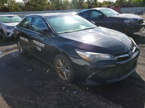 2016 TOYOTA CAMRY — Passenger 3/4