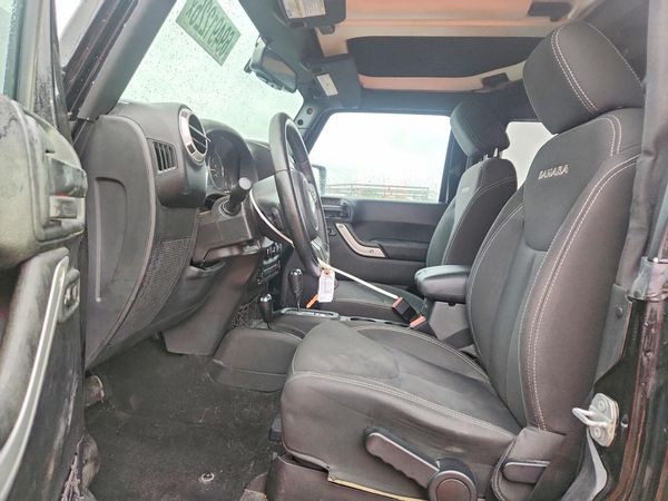 2017 JEEP WRANGLER Sahara — DENT