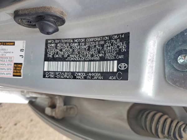 2015 TOYOTA PRIUS — VINS