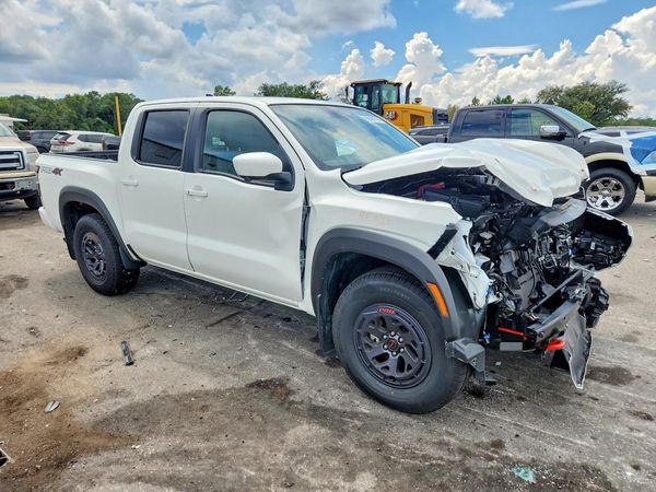 2026 NISSAN FRONTIER — Passenger 3/4