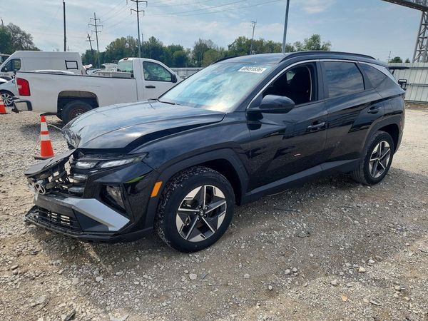 2025 HYUNDAI TUCSON — Front 3/4