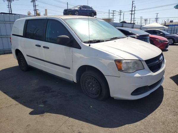 2013 RAM TRADESMAN — Passenger 3/4
