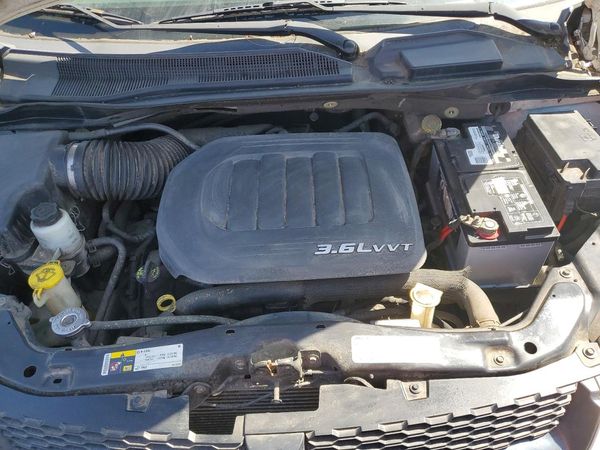 2013 RAM TRADESMAN — Engine bay