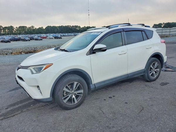 2016 TOYOTA RAV4 — DSFA — Front 3/4