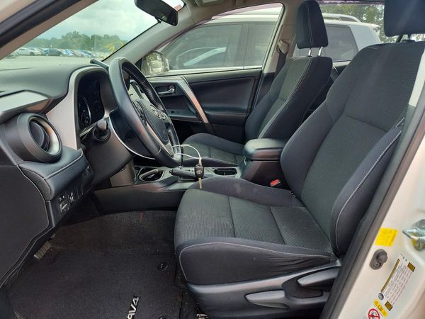 2016 TOYOTA RAV4 XLE (M Grade) — DENT