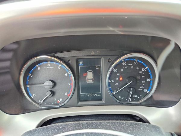 2016 TOYOTA RAV4 XLE (M Grade) — ODOM
