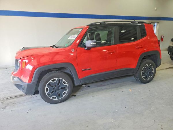 2015 JEEP RENEGADE — Front 3/4