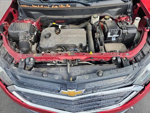 2019 CHEVROLET EQUINOX LT (1LT) — Engine bay