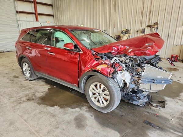 2020 KIA SORENTO — Passenger 3/4