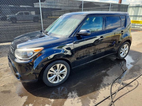 2016 KIA SOUL — DSFA — Front 3/4