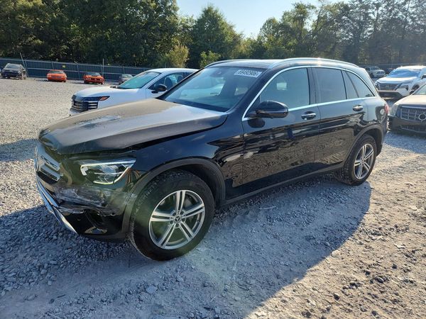 2022 MERCEDES-BENZ GLC — Front 3/4