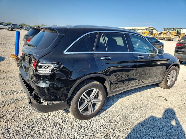 2022 MERCEDES-BENZ GLC — PSRA