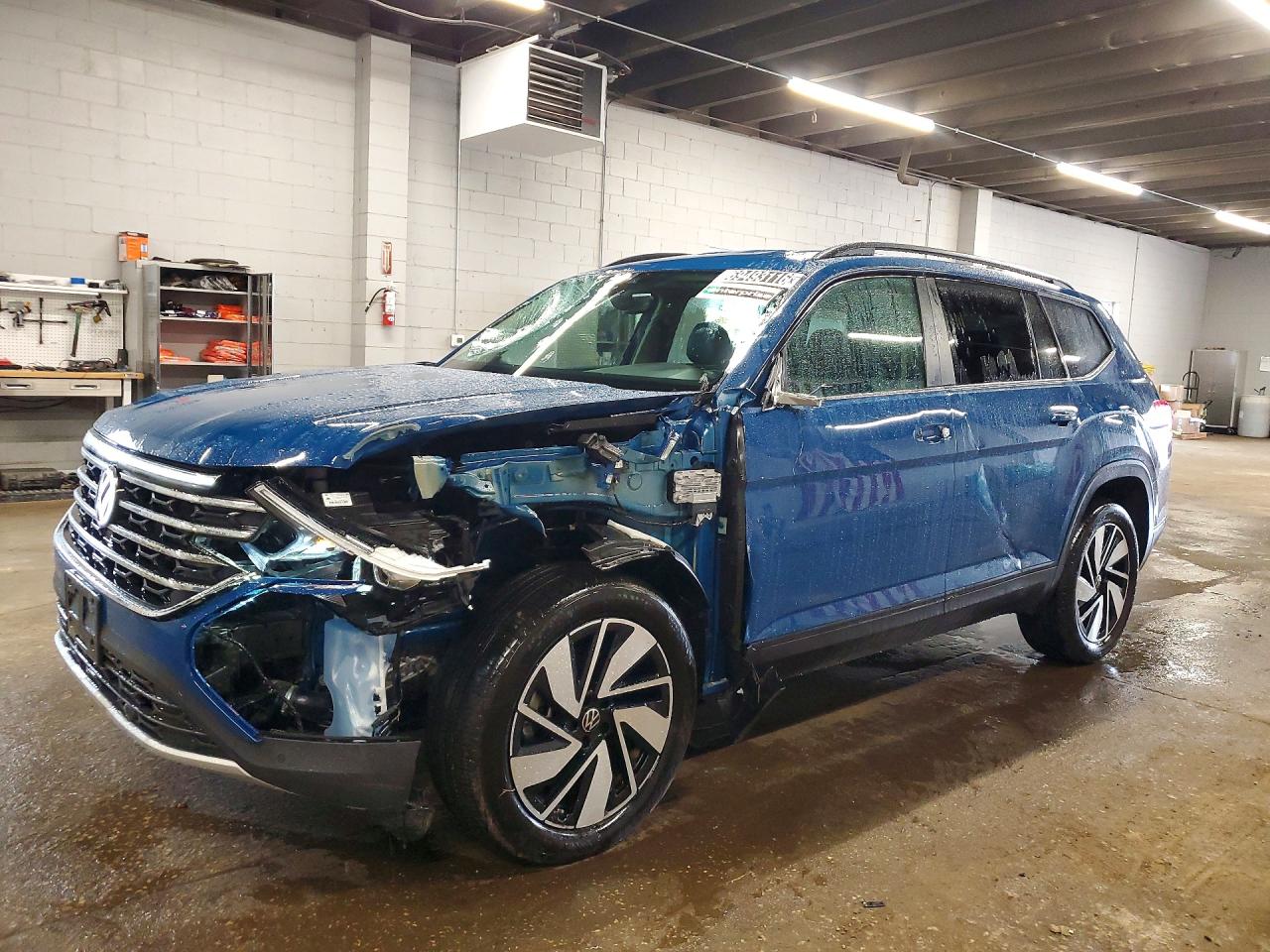 2026 VOLKSWAGEN ATLAS 4Motion SE — Front 3/4