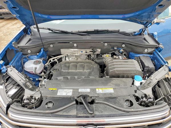 2026 VOLKSWAGEN ATLAS 4Motion SE — Engine bay