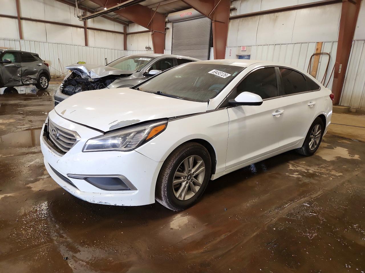 2016 HYUNDAI SONATA — Front 3/4
