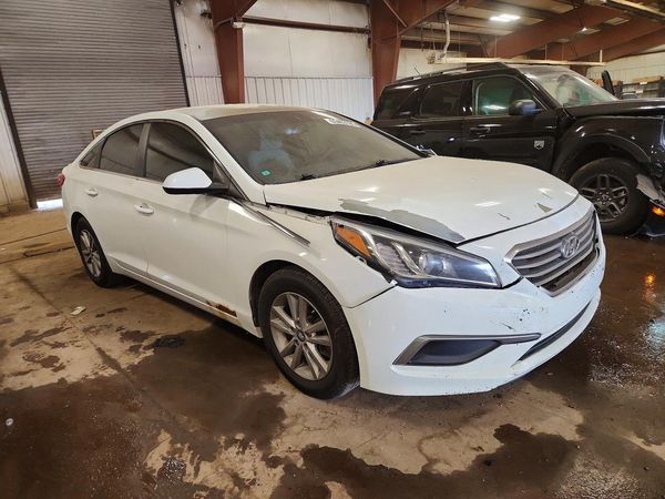 2016 HYUNDAI SONATA — Passenger 3/4