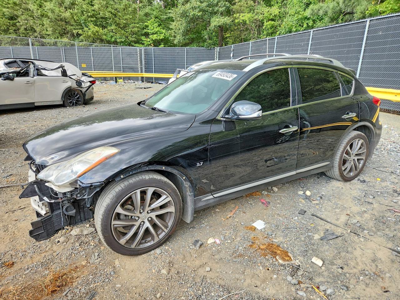 2017 INFINITI QX50 — Front 3/4