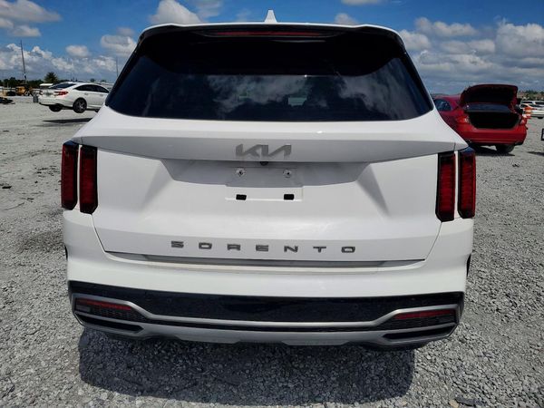 2022 KIA SORENTO S
