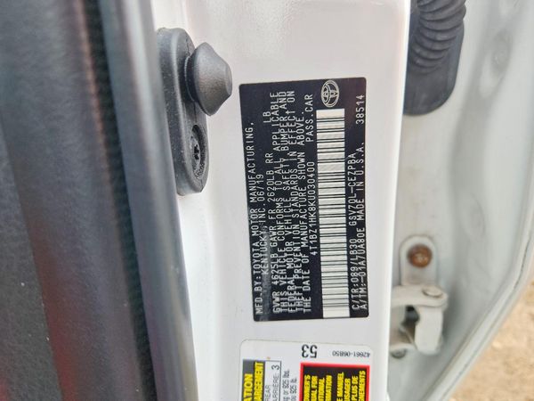 2019 TOYOTA CAMRY XLE/XSE — VINS