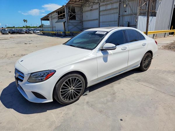 2021 MERCEDES-BENZ C-CLASS C300 — Front 3/4