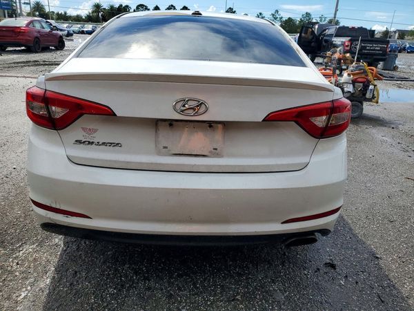 2015 HYUNDAI SONATA SE, ECO — DIRR