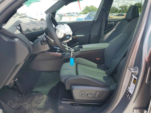 2026 BMW X3 30 xDrive — DENT
