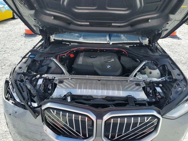 2026 BMW X3 30 xDrive — Engine bay
