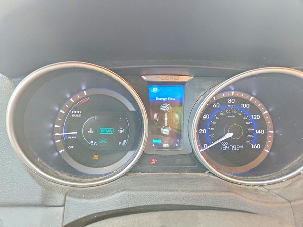 2012 HYUNDAI SONATA Middle level — ODOM