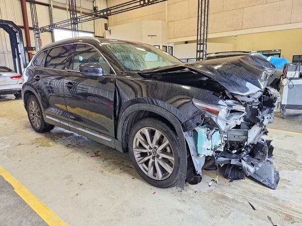 2021 MAZDA CX-9 Grand Touring — Passenger 3/4