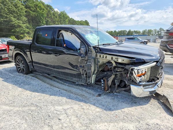 2022 FORD F150 SuperCrew — Passenger 3/4