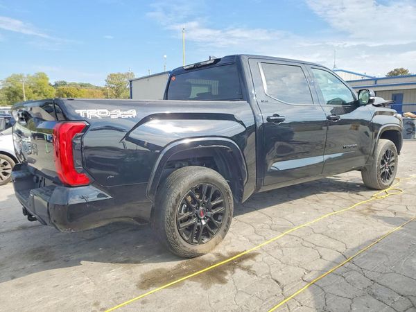 2023 TOYOTA TUNDRA SR5 — PSRA