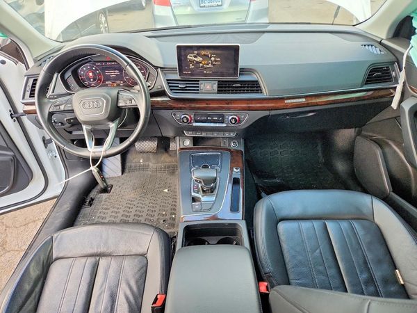 2018 AUDI Q5 quattro Premium Plus — CKPT