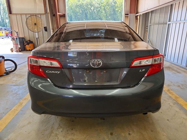 2013 TOYOTA CAMRY — DIRR