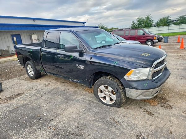 2014 RAM 1500 ST — Passenger 3/4