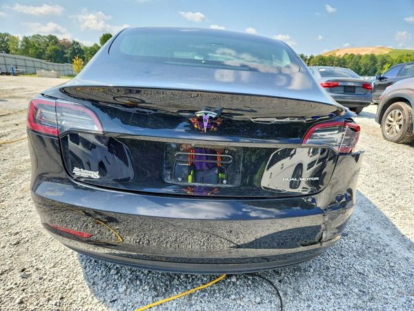2018 TESLA MODEL 3 — DIRR