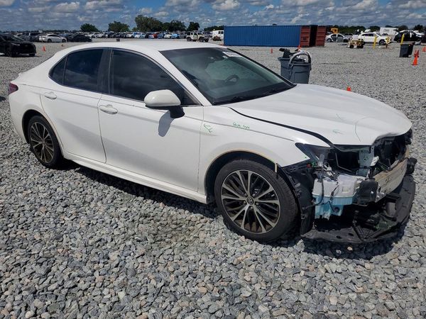 2019 TOYOTA CAMRY L/LE/SE/XLE — Passenger 3/4