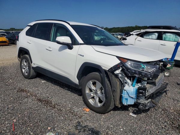 2021 TOYOTA RAV4 — Passenger 3/4
