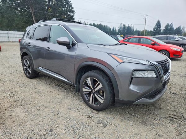 2021 NISSAN ROGUE SL — Passenger 3/4