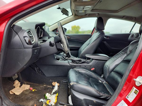 2015 MAZDA 3 — DENT