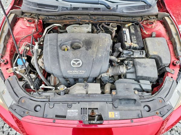 2015 MAZDA 3 — Engine bay