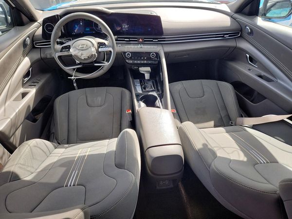 2025 HYUNDAI ELANTRA SEL Convenience — CKPT