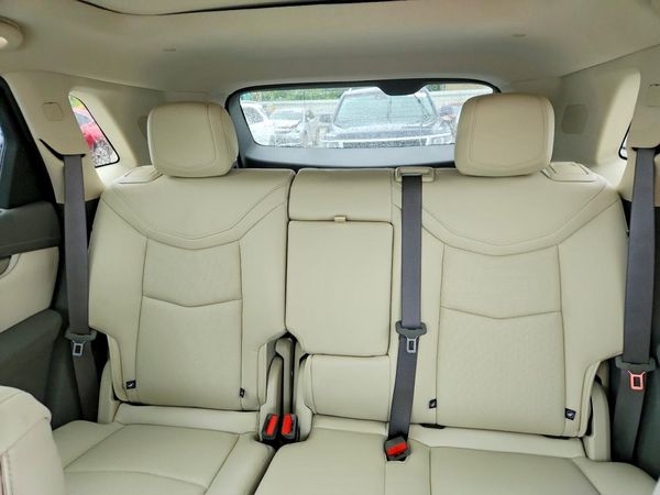 2026 CADILLAC XT5 Premium Luxury — SUVN